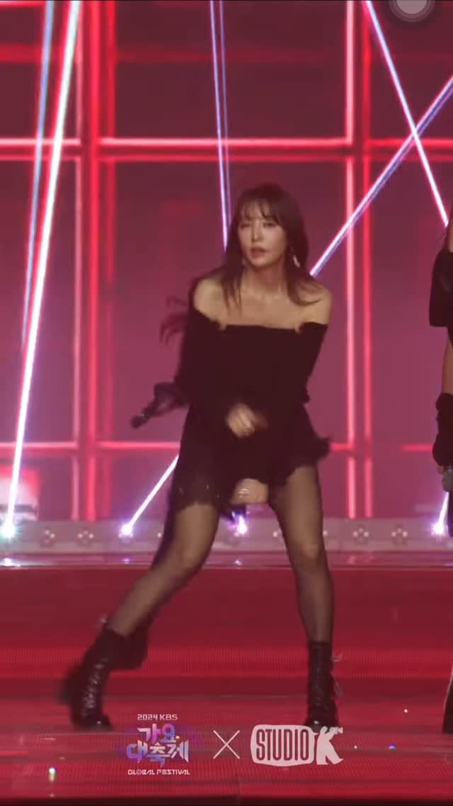 Post 1 by Yoon Eun Hye on Instagram (video)