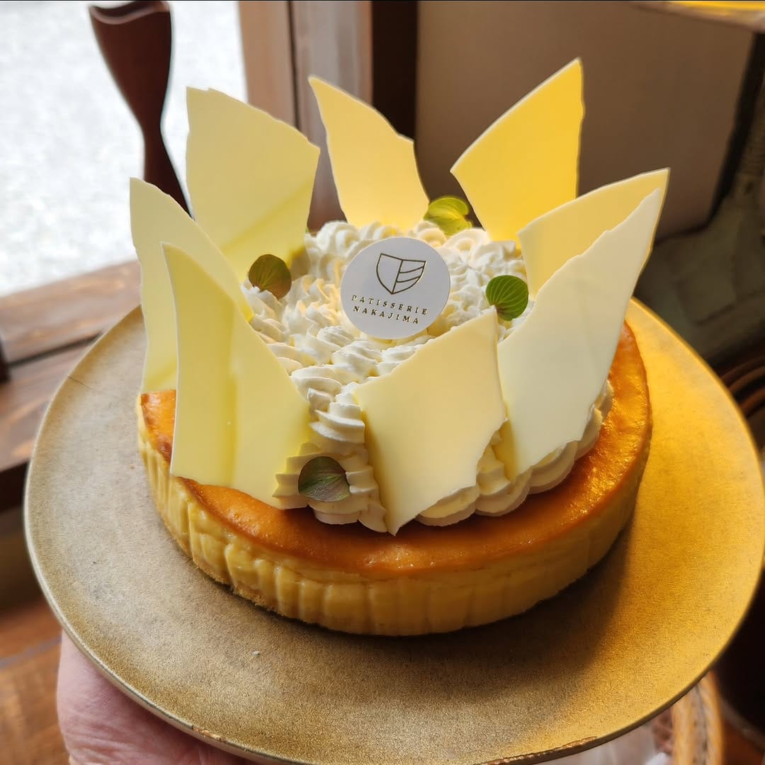Post 5 by 町家浪漫菓子　中嶋菓子店 on Instagram (carousel)