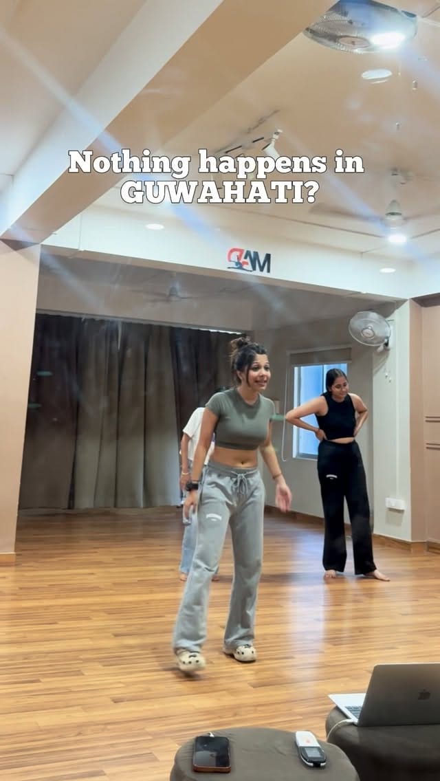 Post 8 by Naina Modi on Instagram (video)