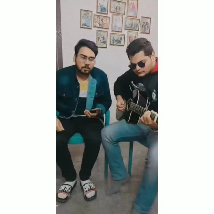 Post 7 by Paras Jain on Instagram (video)