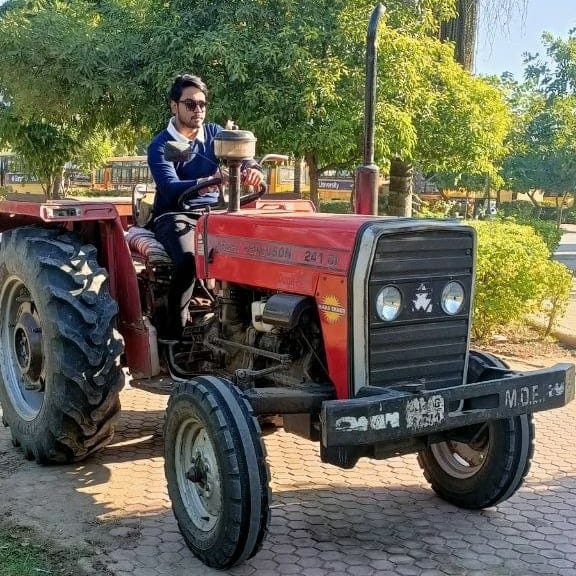 Post 9 by Paras Jain on Instagram (carousel)
