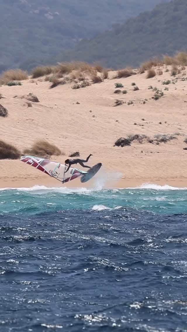 Post 4 by Jacopo Testa on Instagram (video)