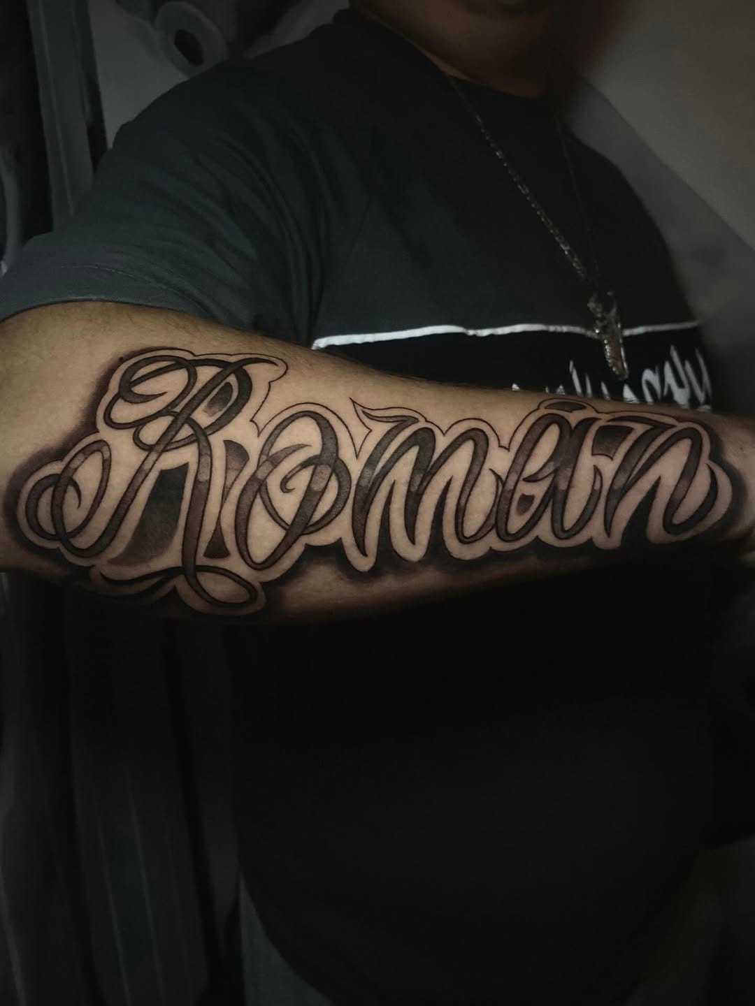 Post 7 by Luna tattoo on Instagram (image)