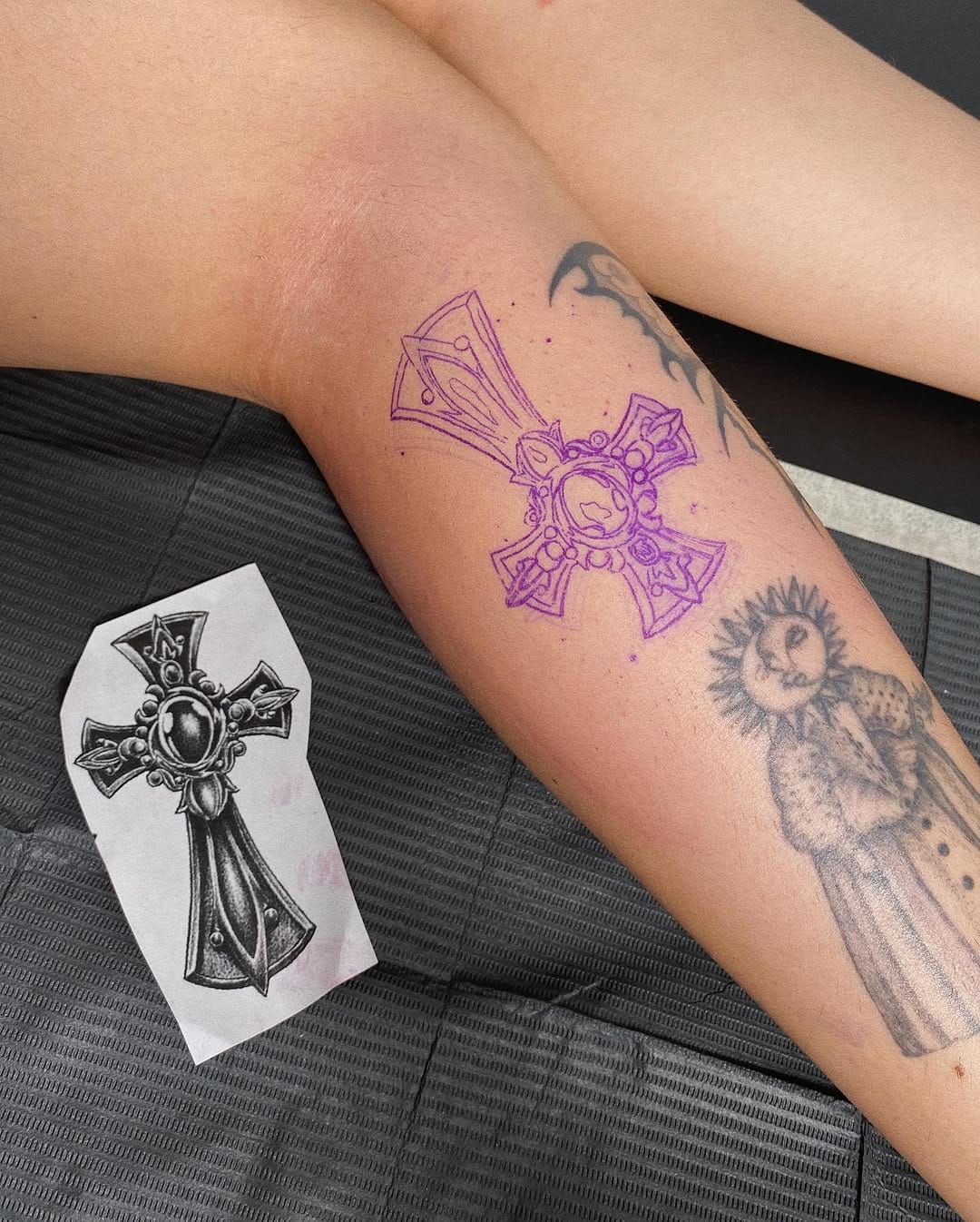 Post 10 by Luna tattoo on Instagram (carousel)