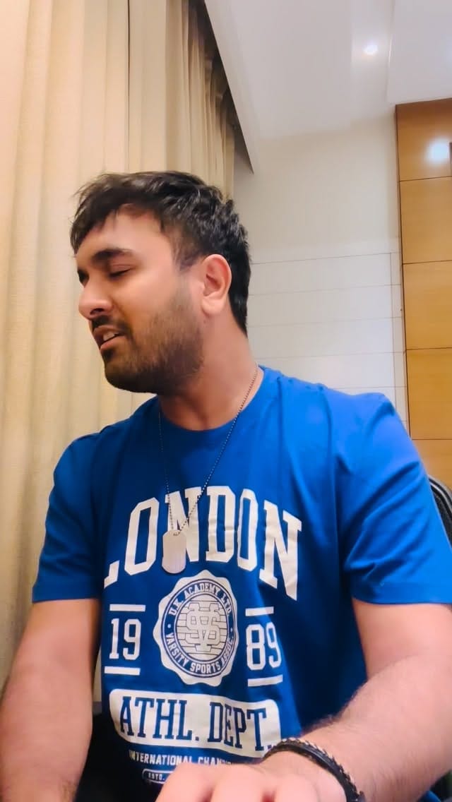 Post 3 by Mukul Nagar on Instagram (video)
