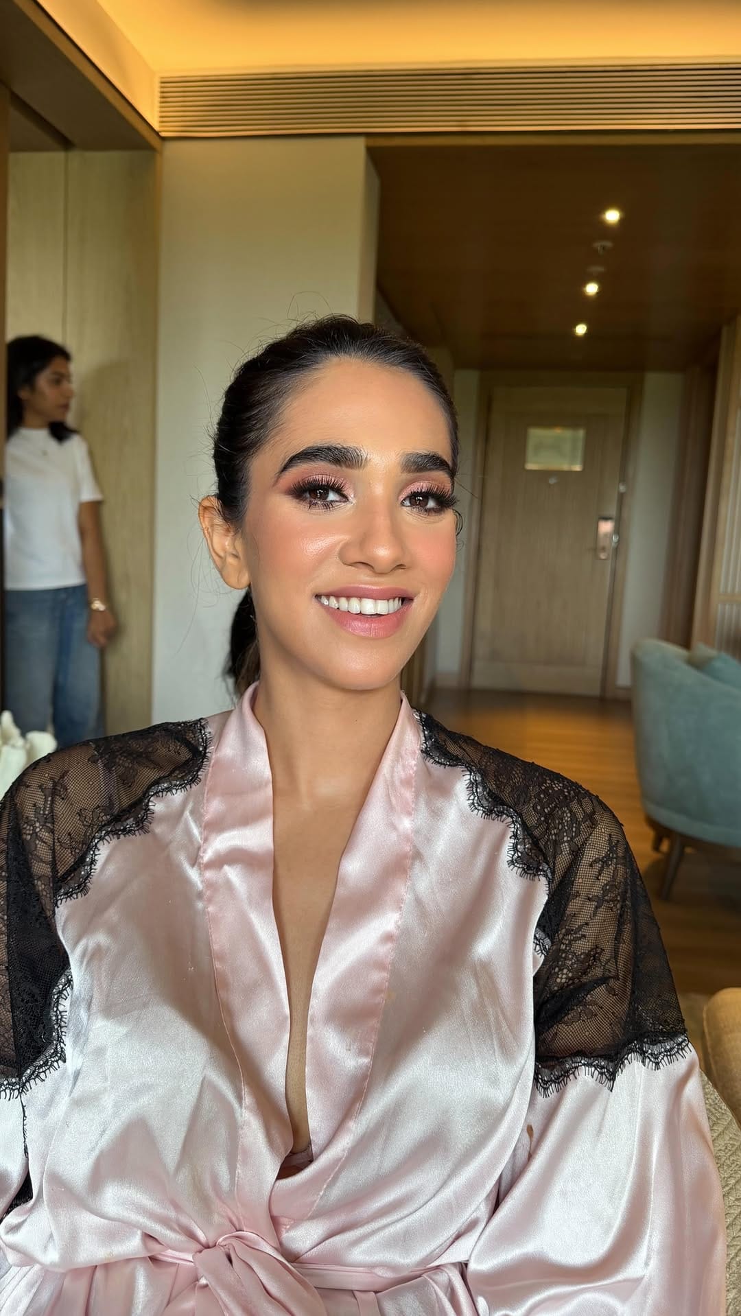 Post 6 by Mahima Motwani on Instagram (video)