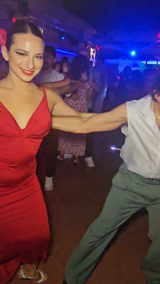 Post 2 by Pako Bonavolta dance experience on Instagram (video)