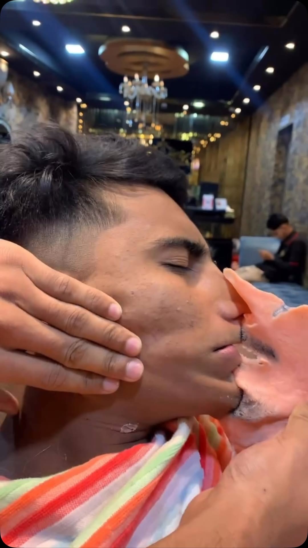 Post 6 by HALINA THE CUPPING CLINIC on Instagram (video)