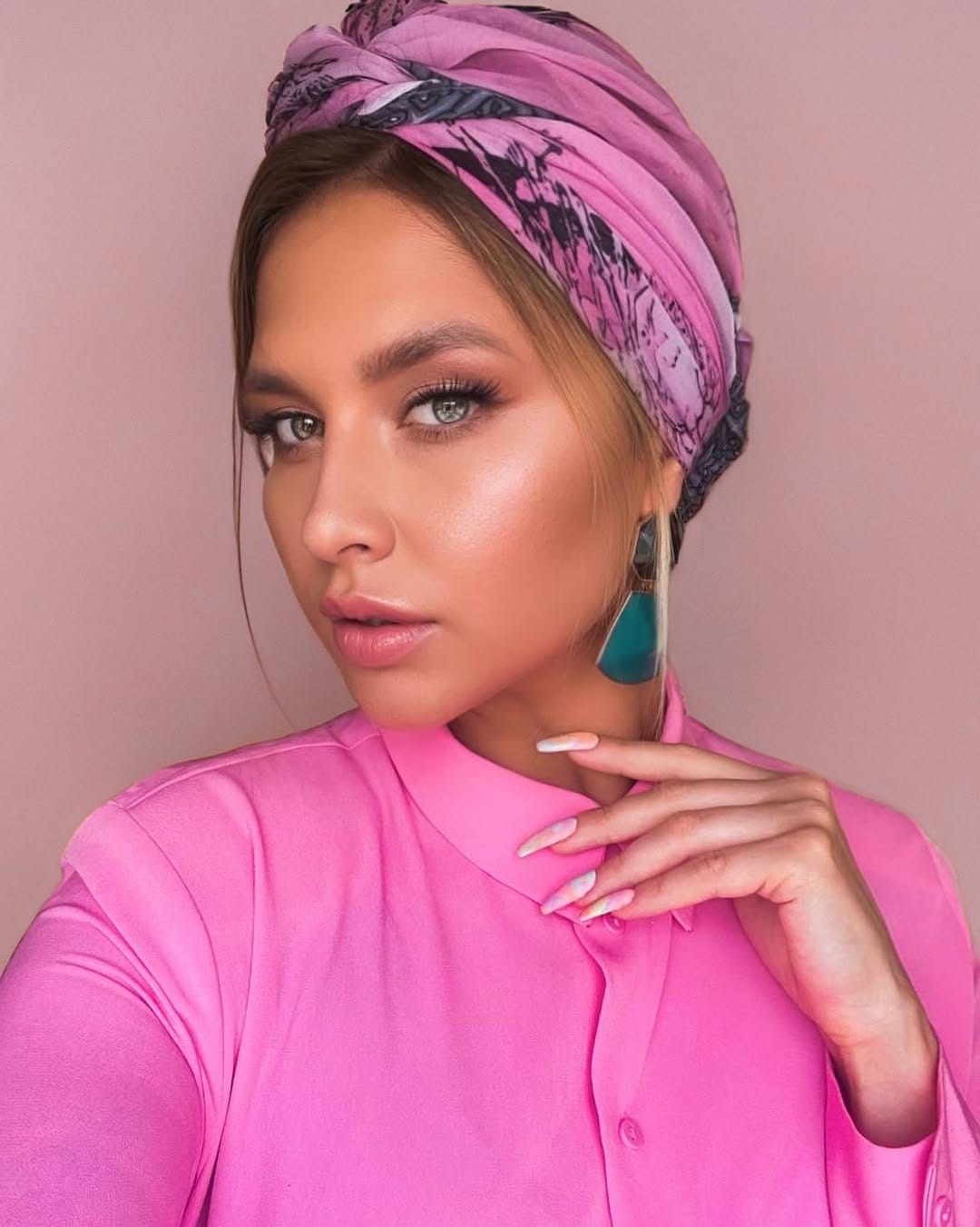 Post 9 by MAKEUP UKRAINE🇺🇦FINLAND🇫🇮 on Instagram (image)