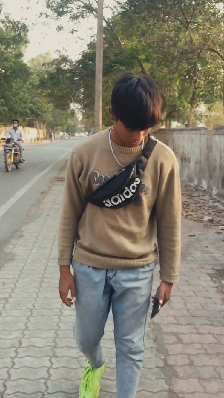 Post 4 by prakash vasava on Instagram (video)