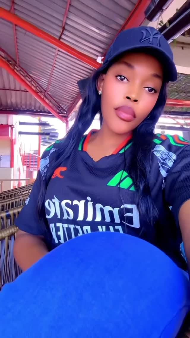 Post 5 by Shantal K on Instagram (video)