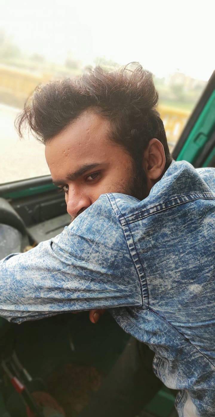 Post 2 by ÆBHÎÑÀẞH ARYA on Instagram (video)
