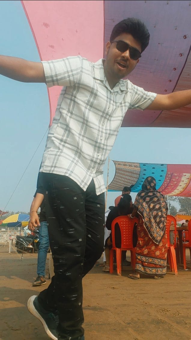 Post 6 by Ankita Jena on Instagram (video)