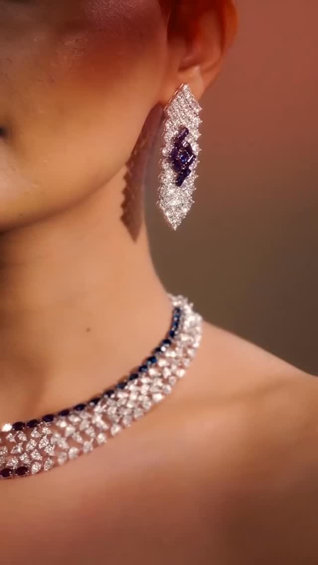 Post 3 by Neeraj Navare on Instagram (video)