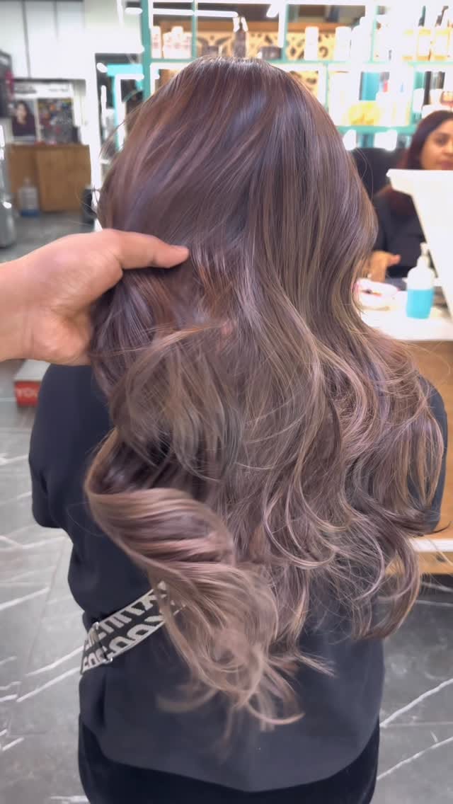 Post 9 by Rexan Salon on Instagram (video)