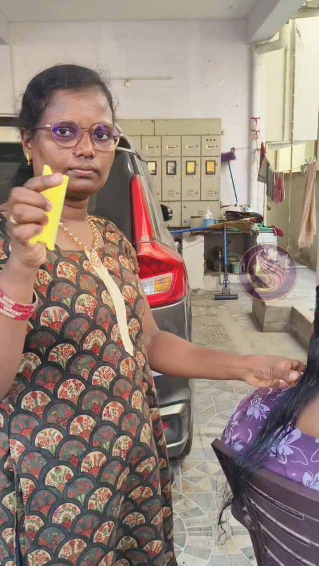 Post 3 by Jasmin J on Instagram (video)