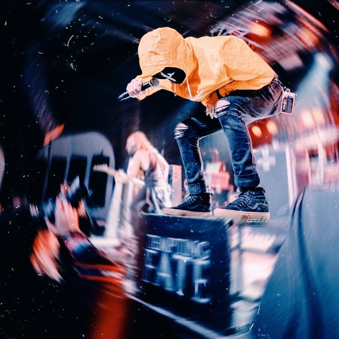 Post 10 by 𝖙𝖊𝖒𝖕𝖙𝖎𝖓𝖌 𝖋𝖆𝖙𝖊 on Instagram (image)
