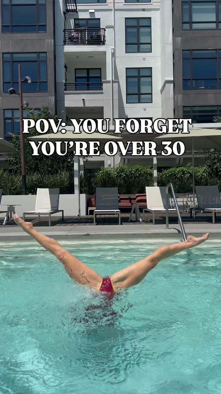 Post 4 by Anna Voloshyna | Artistic Swimming Coach on Instagram (video)