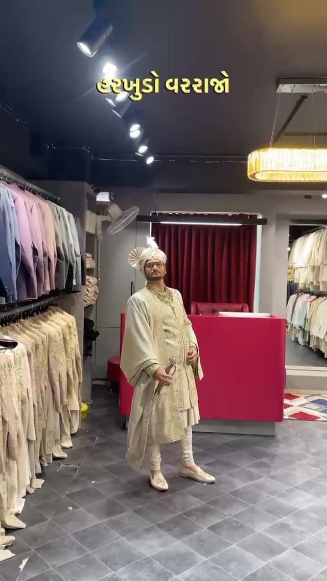 Post 5 by LADO LADI Fashion Studio®️ on Instagram (video)