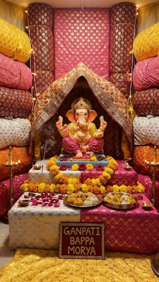 Post 6 by Gautam Bhati on Instagram (video)