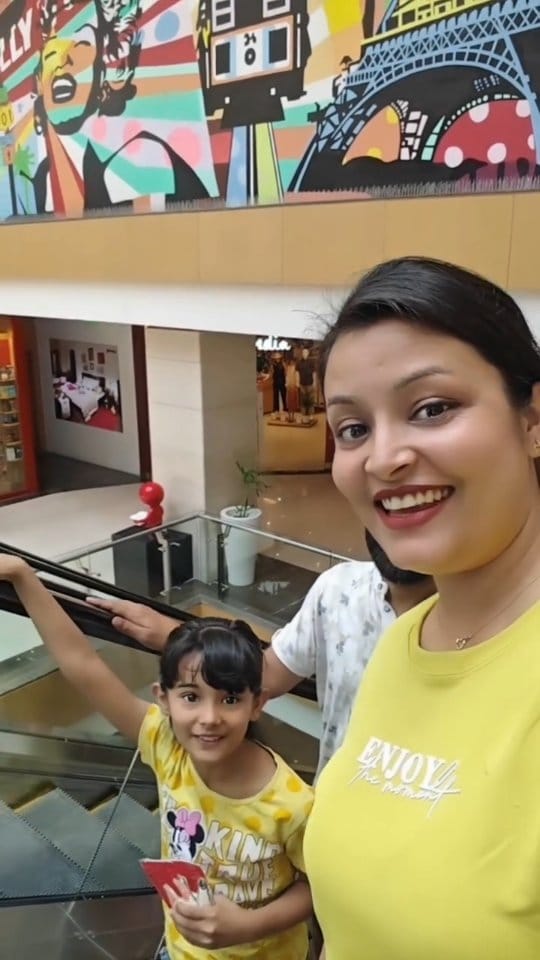 Post 6 by 𝓟𝓸𝓸𝓳𝓪 𝓢𝓲𝓷𝓰𝓱 on Instagram (video)