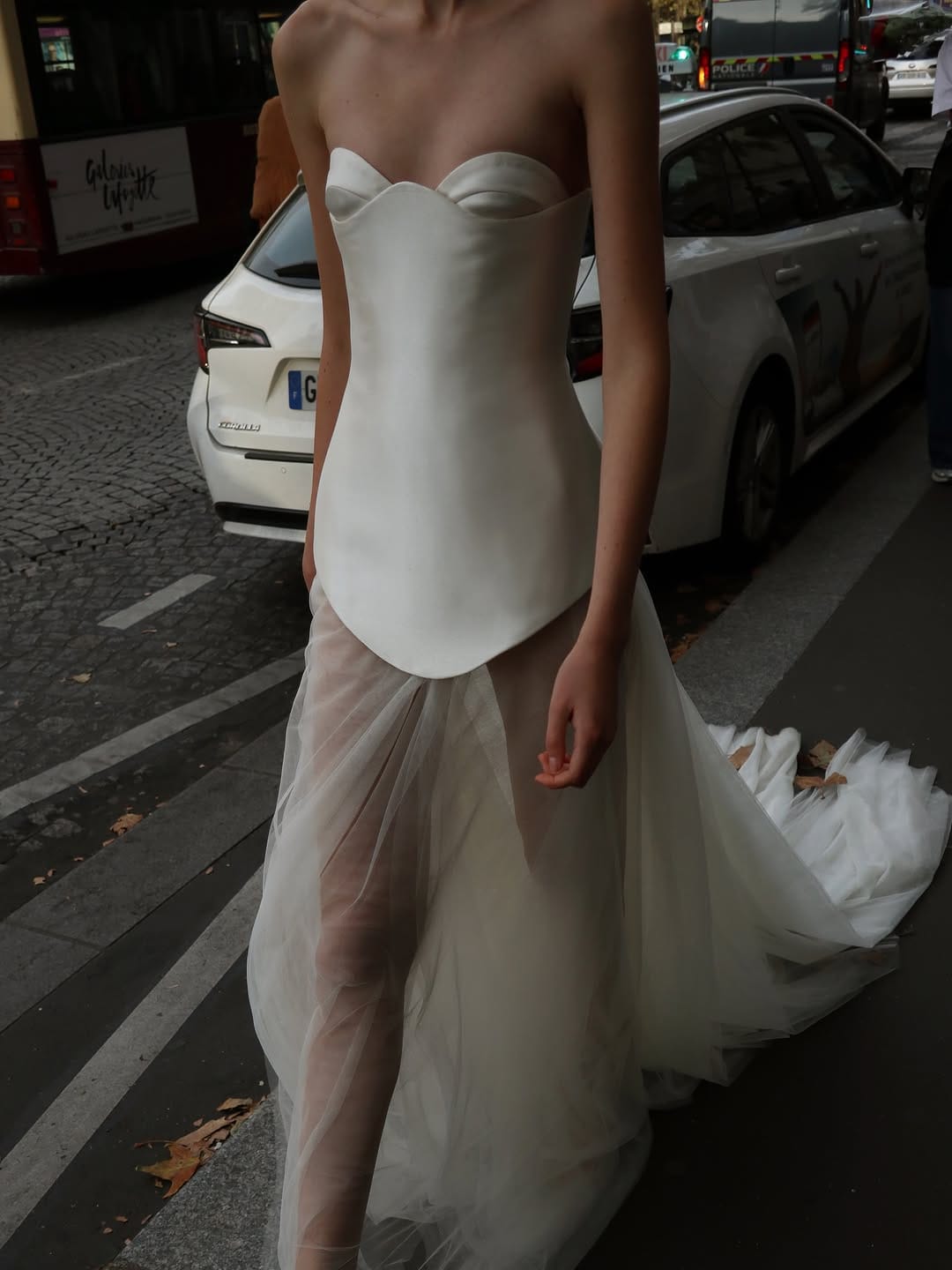 Post 9 by Liz Martinez Bridal on Instagram (carousel)