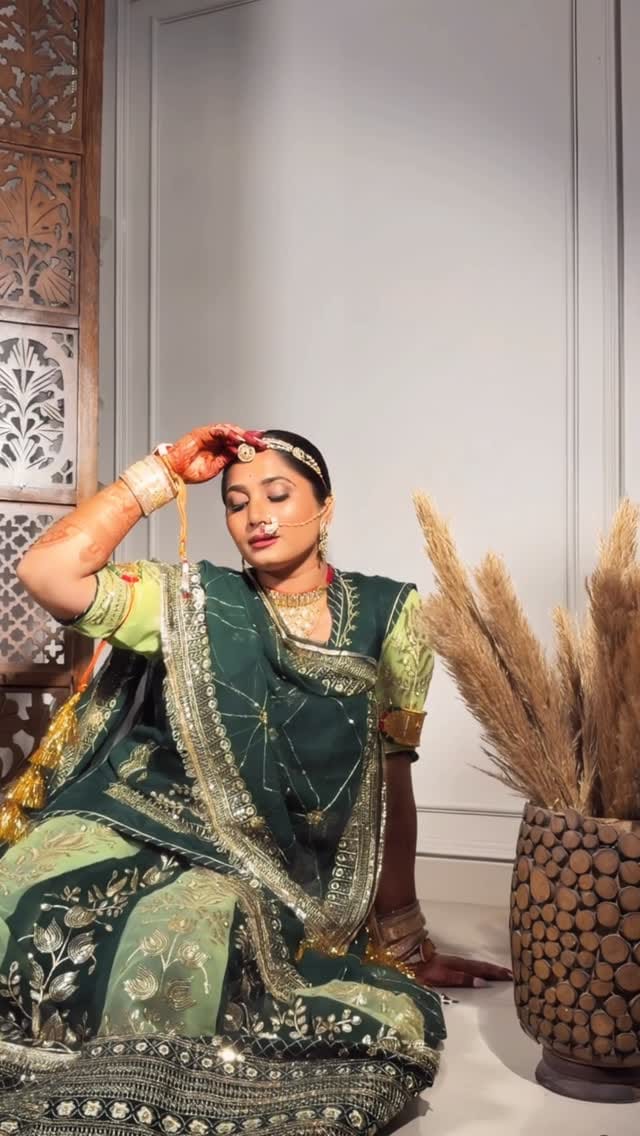 Post 2 by Mahima Solanki 👠👗👑 on Instagram (video)