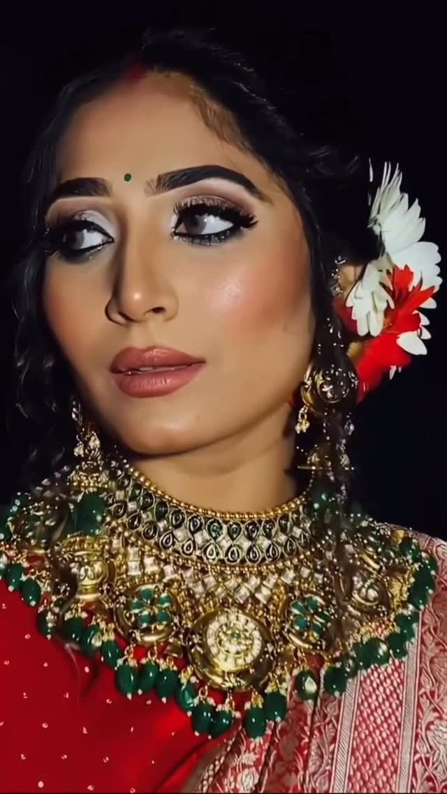Post 3 by Mahima Solanki 👠👗👑 on Instagram (video)