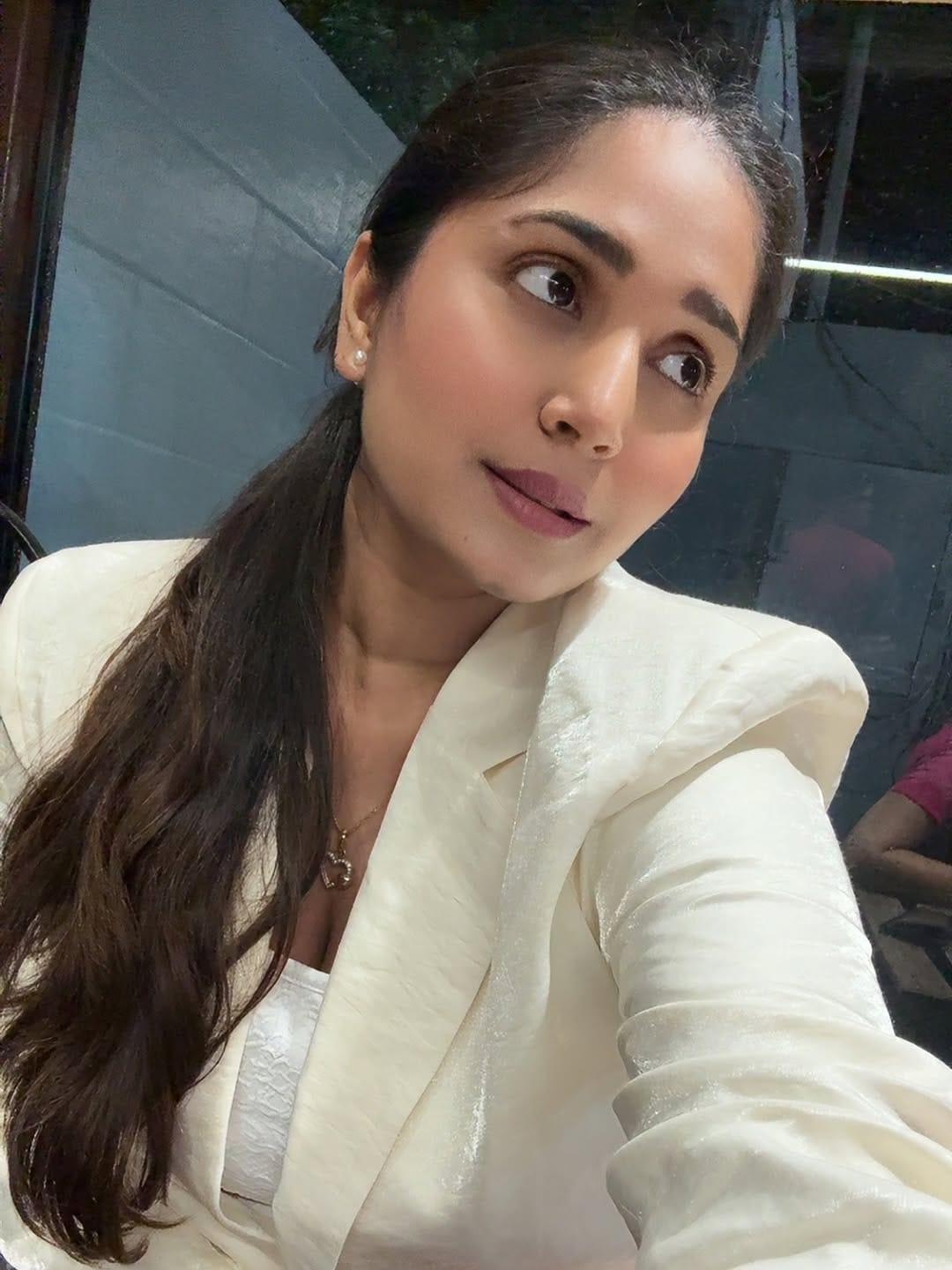 Post 9 by Mahima Solanki 👠👗👑 on Instagram (carousel)