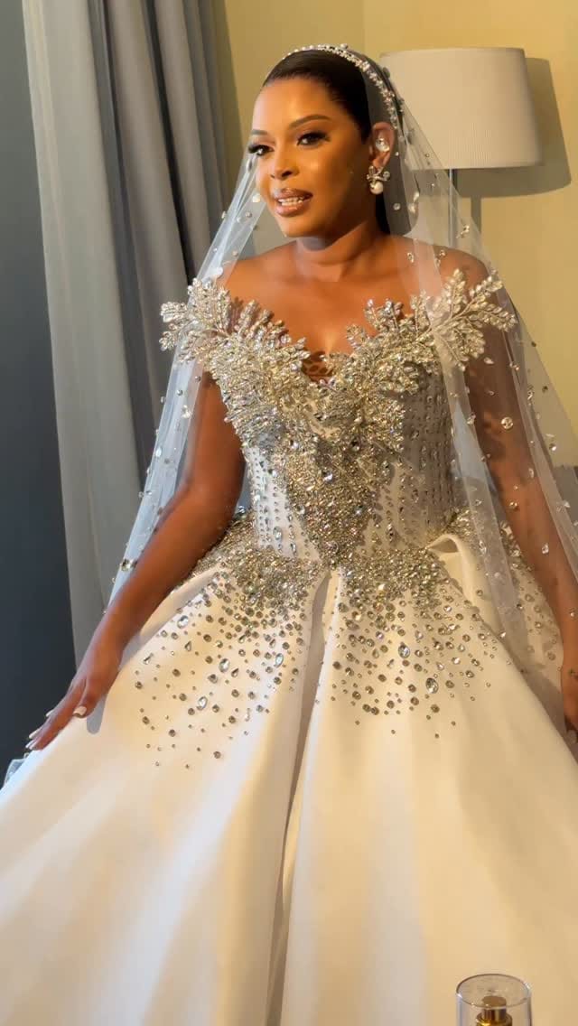Post 7 by MAC-GHEE HAUTE COUTURE on Instagram (video)