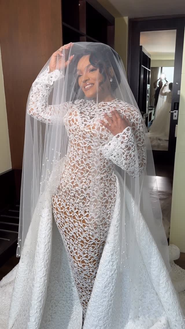 Post 8 by MAC-GHEE HAUTE COUTURE on Instagram (video)