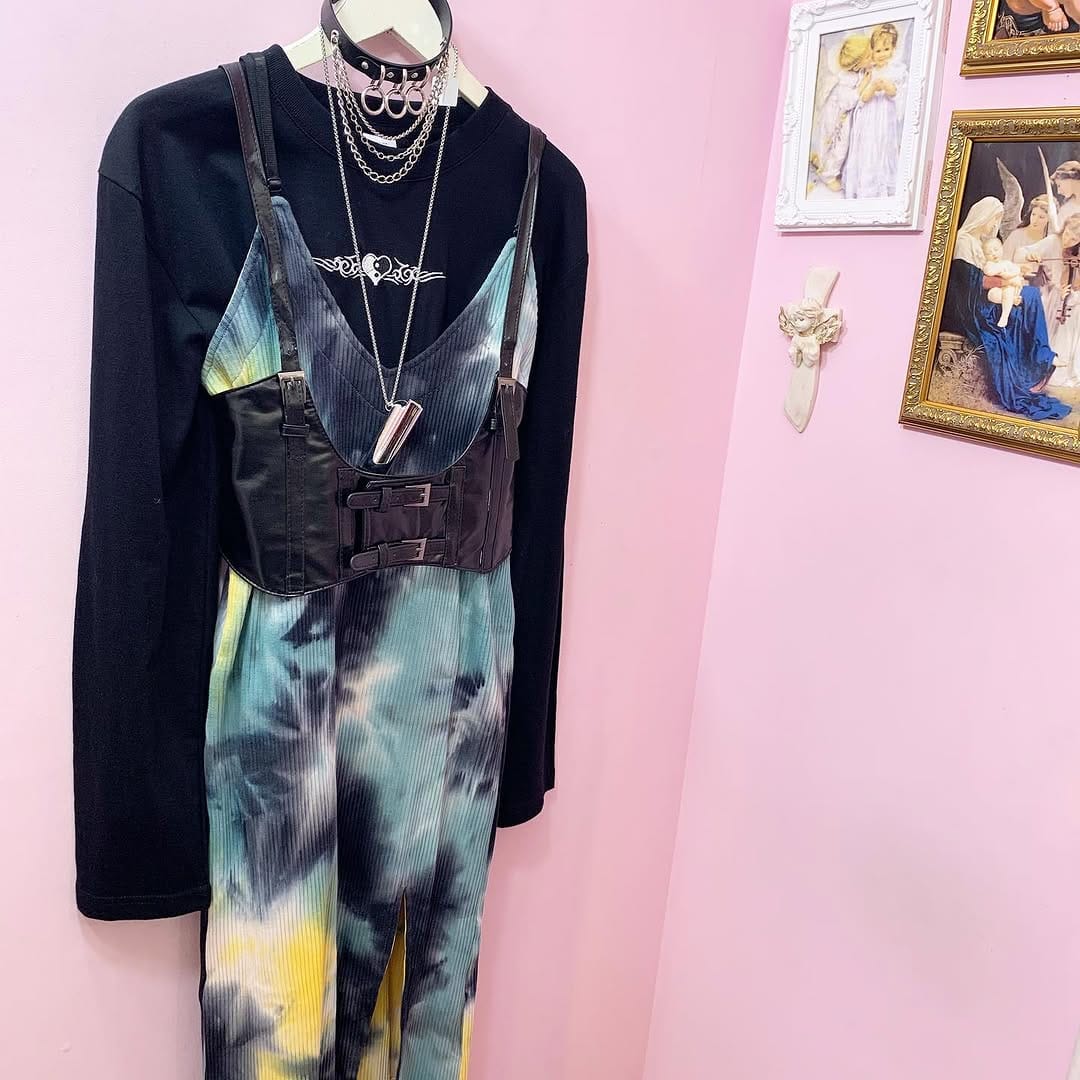 Post 7 by (𝕞𝕖) on Instagram (carousel)