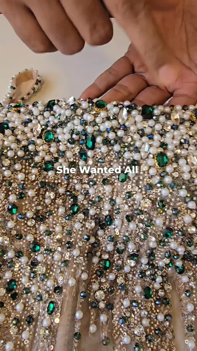 Post 8 by Shri Krishnam Designers |Sarees,Indo Western,Lehengas Mumbai on Instagram (video)