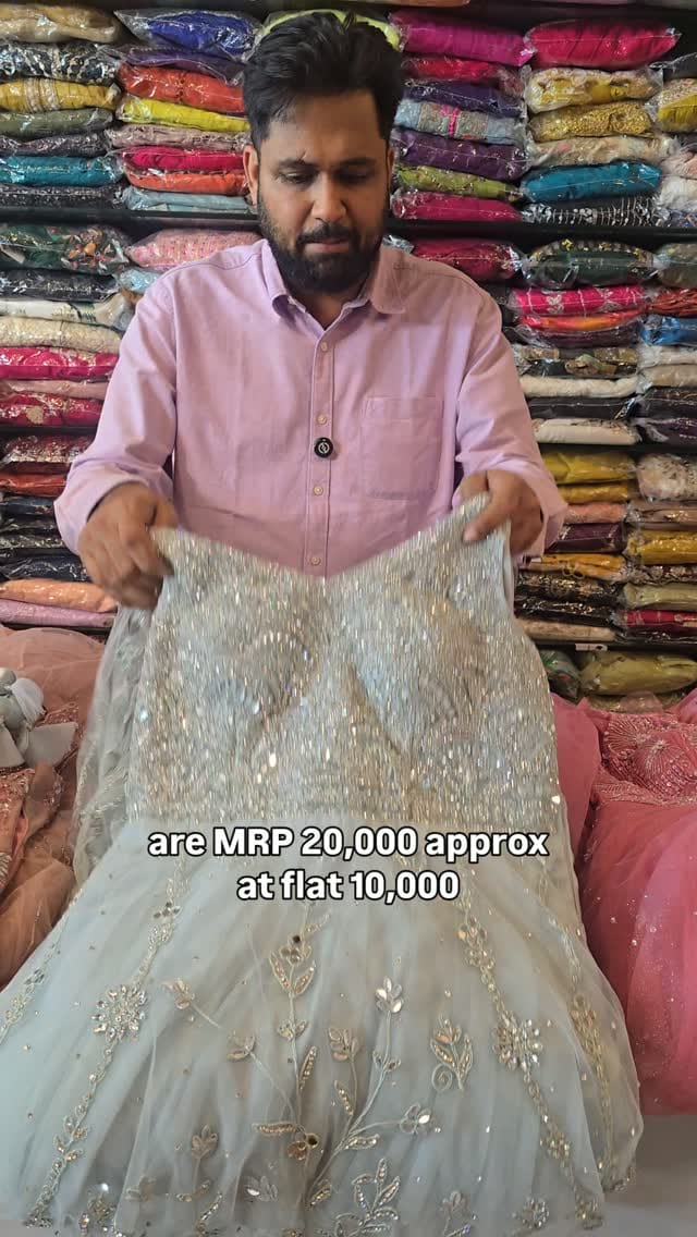 Post 2 by Shri Krishnam Designers |Sarees,Indo Western,Lehengas Mumbai on Instagram (video)