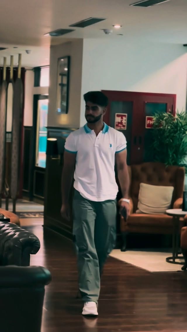 Post 8 by Mohd Yasir on Instagram (video)