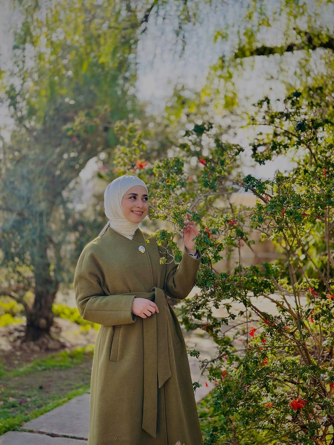 Post 7 by Raghad haj hussein- رغد حاج حسين on Instagram (carousel)