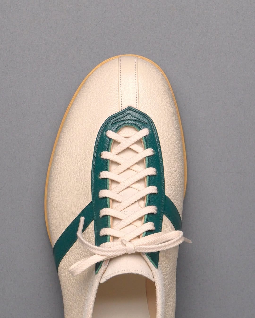 Post 3 by MINEZO SPORTS SHOES on Instagram (carousel)