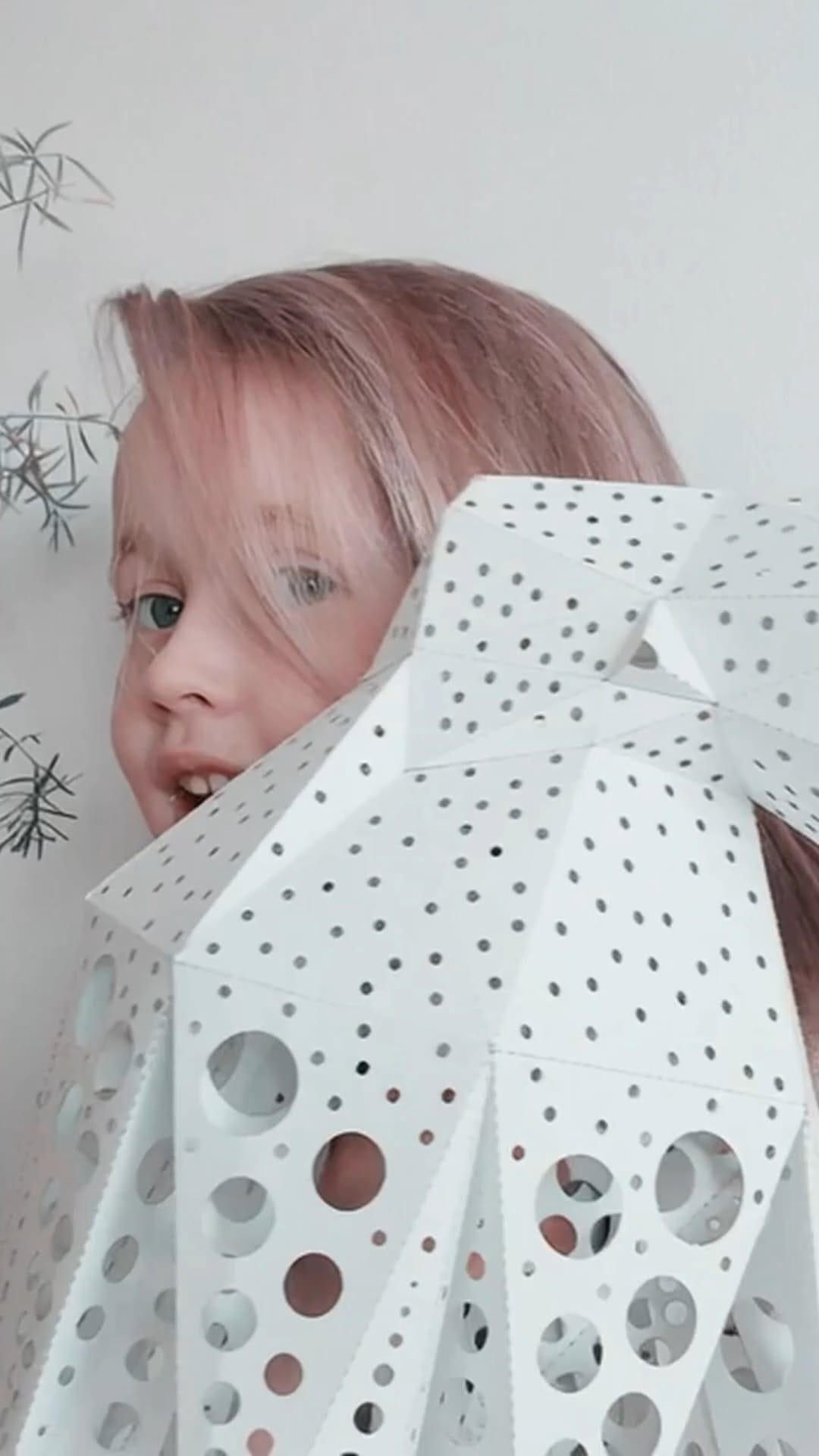 Post 1 by VASILI LIGHTS on Instagram (video)