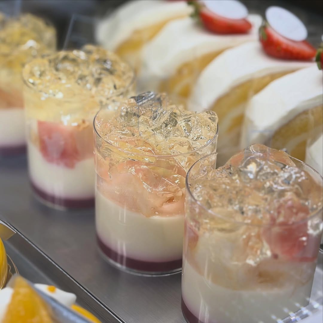 Post 1 by La pâtisserie KANAZAWA/ラパティスリーカナザワ/山形/ケーキ on Instagram (image)