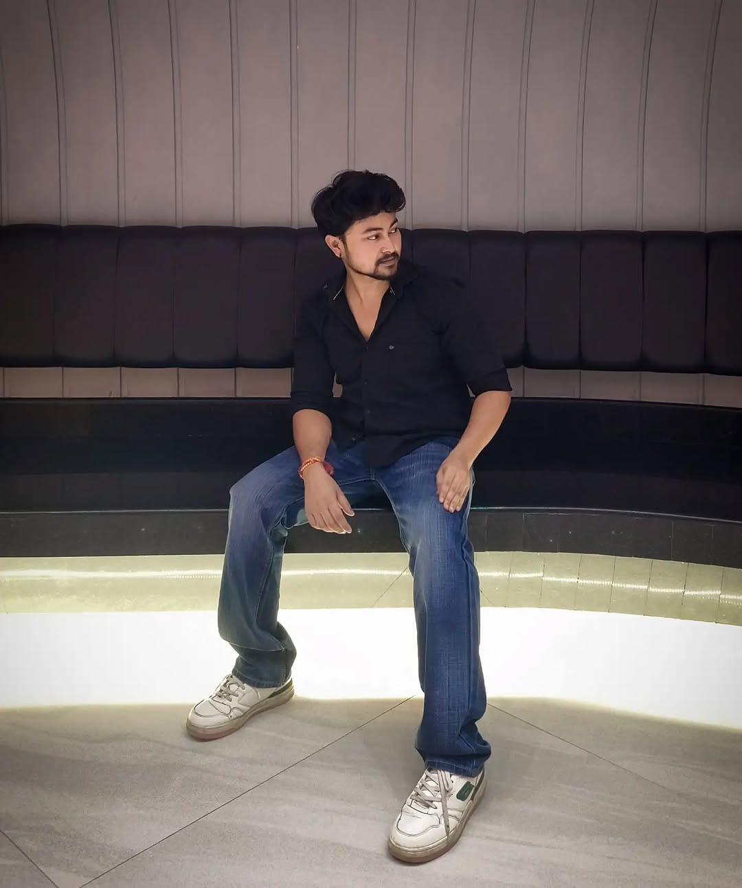 Post 1 by Yogesh Roy on Instagram (carousel)