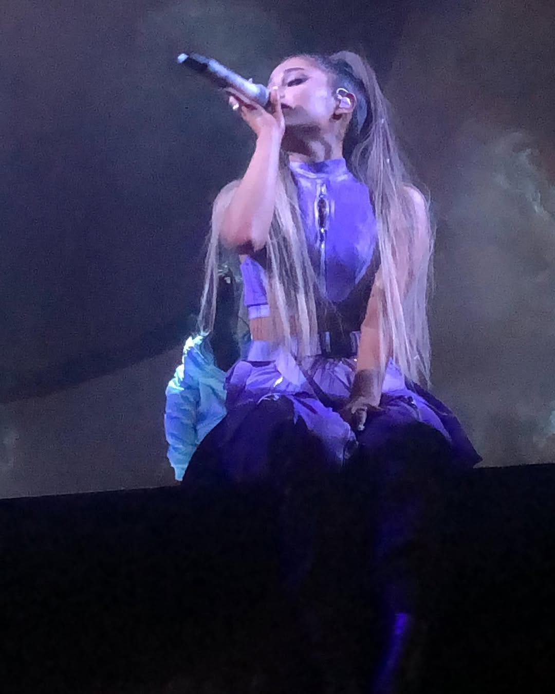 Post 3 by bea ❀ rarefromtour on Instagram (image)