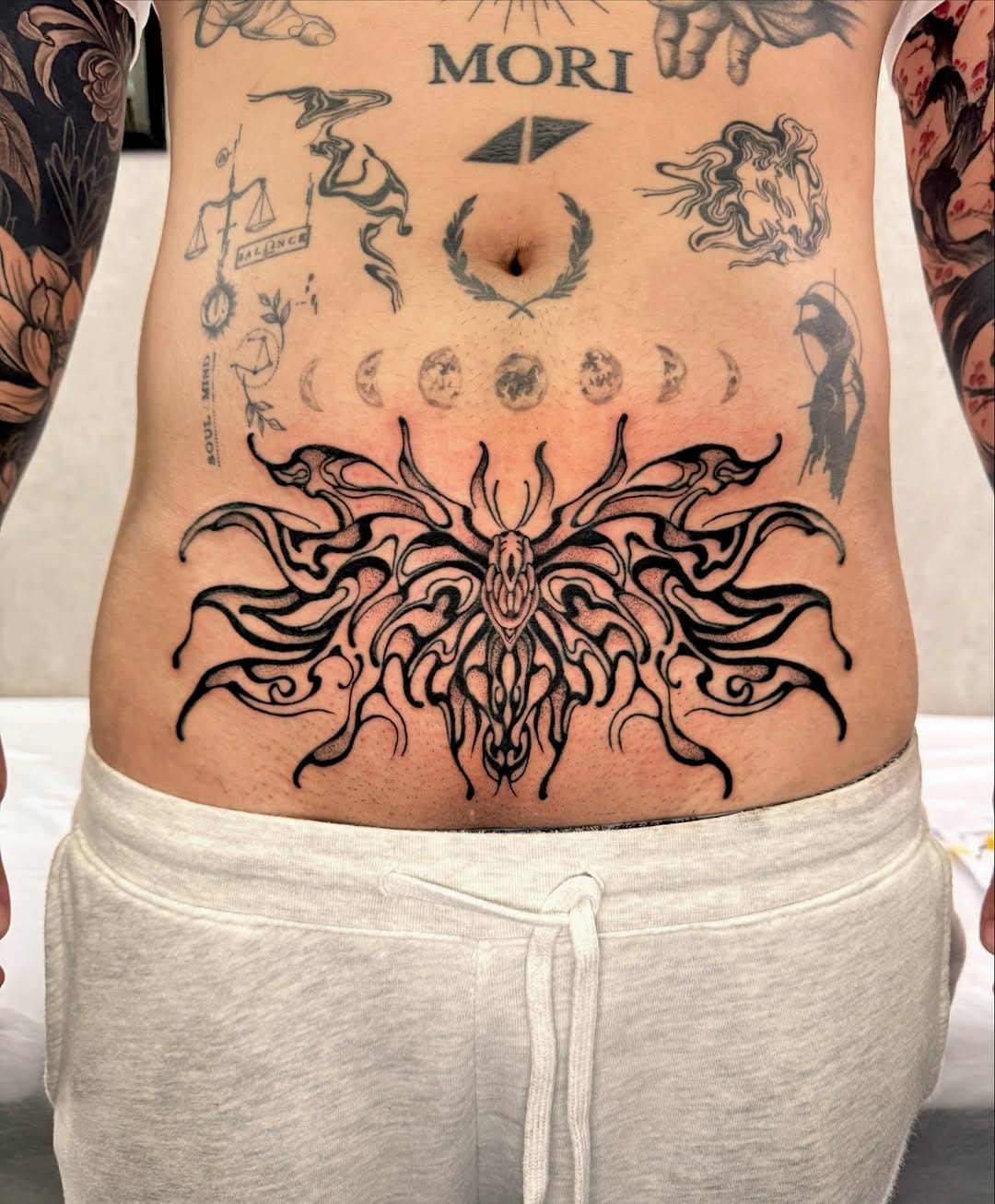 Post 10 by RYOTA tattoo on Instagram (carousel)
