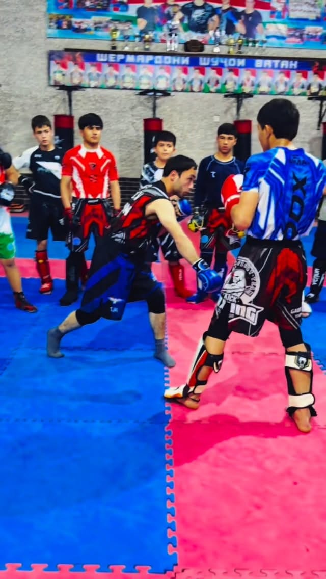 Post 6 by FaRiDuN COACH on Instagram (video)