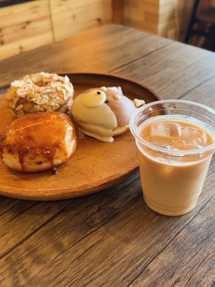 Post 3 by 笑mina donuts 大曲店￤ドーナツ専門店 on Instagram (carousel)