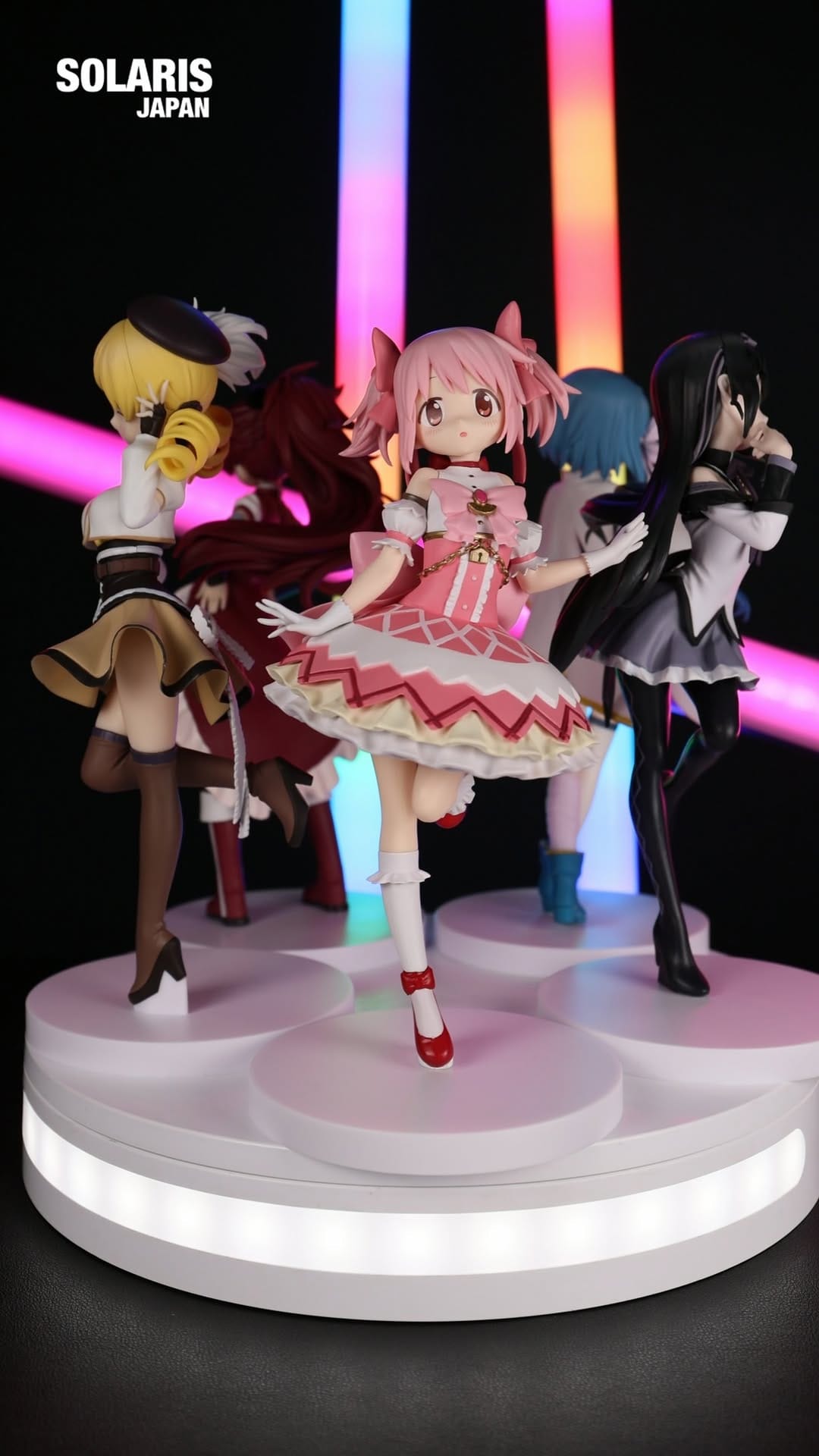 Post 3 by Solaris Japan on Instagram (video)