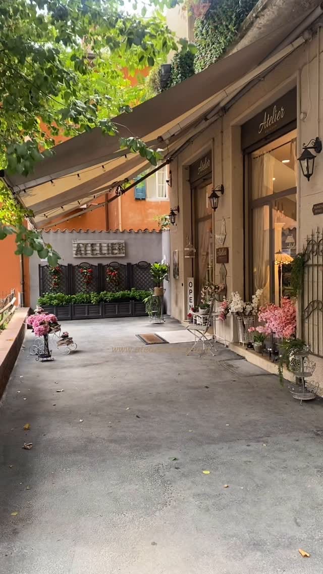 Post 9 by ATELIER Bologna on Instagram (video)