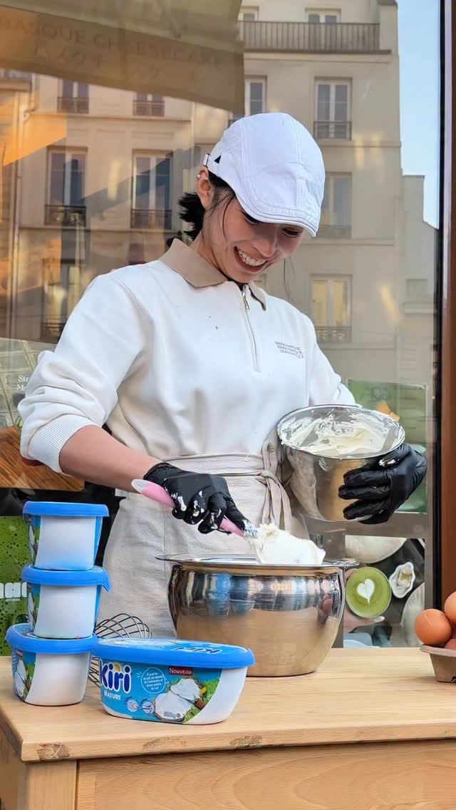Post 10 by Hoso Basque Paris on Instagram (video)