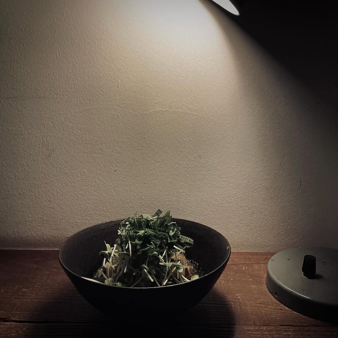 Post 4 by awatenvou on Instagram (image)