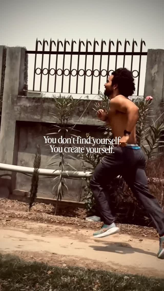 Post 3 by U T K A R S H on Instagram (video)