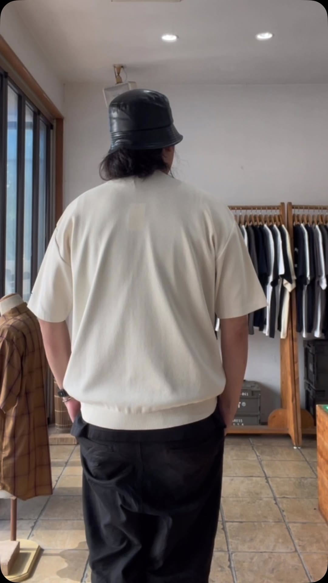 Post 5 by DECADE OKAYAMA on Instagram (video)